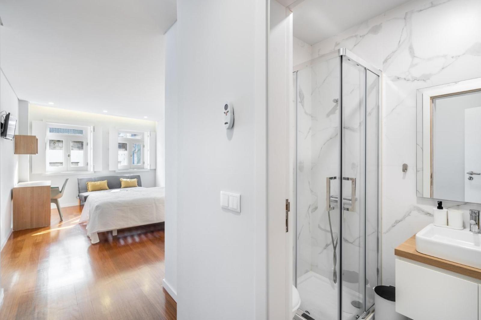 Bellu Studios & Suites Брага Екстериор снимка