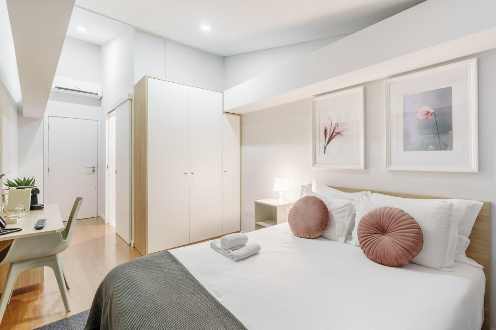 Bellu Studios & Suites Брага Екстериор снимка